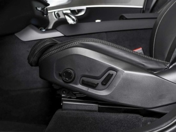 Volvo XC90 II SUV Plug-In Facelifting 2024 2.0 T8  455KM 2025 XC90 T8 AWD Plug-In Hybrid Ultra Bright 7os 2.0 (455KM) 2025, zdjęcie 7