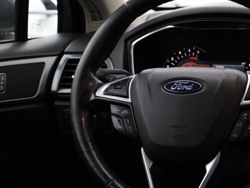 Ford Mondeo V Kombi 2.0 TDCi 180KM 2018 Ford Mondeo 2.0 TDCI, 177 KM, Automat, Navi, zdjęcie 20