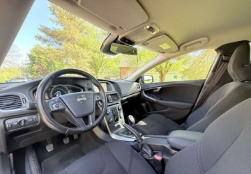 Volvo V40 II Cross Country D2 115KM 2013 Volvo V40 Volvo V40 D2 Momentum 1.6 Diesel 115KM, zdjęcie 16