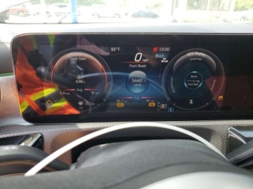 Mercedes Klasa A W177/V177 2021 Mercedes-Benz Klasa A 220 4Matic 2021 2.0l 2.0 Benzyna 188KM, zdjęcie 9