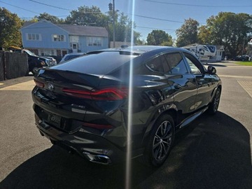 BMW X6 G06 2025 BMW X6 xDrive40i 2025 3.0l 3.0 Benzyna 375KM, zdjęcie 3