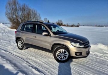 Volkswagen Tiguan I SUV Facelifting 2.0 TDI CR DPF BlueMotion 140KM 2012 Volkswagen Tiguan Volkswagen Tiguan 2.0 TDI BlueMot TrendampFun 2.0 140KM, zdjęcie 10