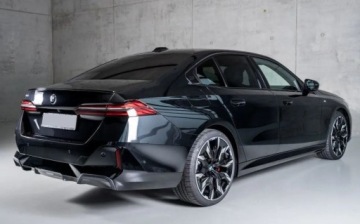 BMW Seria 5 G90-91 2026 BMW Seria 5 540d xDrive, Panorama, M sport, Pakiet Travel, Bowers, 21 cali, zdjęcie 4