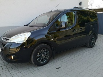 Citroen Berlingo II Combi 1.6 HDI FAP 110KM 2011 Citroen Berlingo 1.6 HDI 111KM KlimatronicTempomat, zdjęcie 9