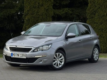 Peugeot 308 II Hatchback 5d 1.2 PureTech 130KM 2017 Peugeot 308 T9 1.2 Benzyna 131KM, zdjęcie 2