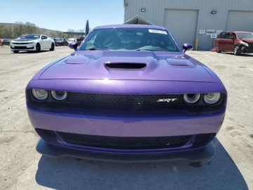 Dodge Challenger III 2016 Dodge Challenger Srt hellcat 6.2 Benzyna 707KM, zdjęcie 1