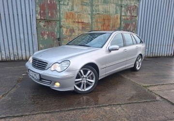 Mercedes Klasa C W203 Kombi T203 3.0 V6 (C 320 CDI) 224KM 2005 Mercedes-Benz Klasa C AVANGARDE Automat Skorzana Tapicerka Tempomat Szyber, zdjęcie 14