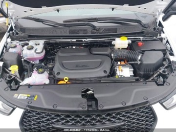 Chrysler Pacifica II 2024 Chrysler Pacifica Premium S Apperance, hybryda Plug-In, 3.6l 3.6 260KM, zdjęcie 12