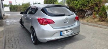 Opel Astra J GTC 1.4 100KM 2013 Opel Astra 1,4 90KM Led Super Stan Raty Oplaty Gwarancja ASO 1.4 Benzyna, zdjęcie 9