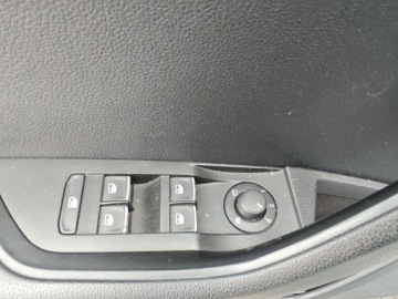 Skoda Superb III Liftback 2.0 TDI 150KM 2016 SKODA SUPERB III Kombi 2.0 TDI 150KM, Automat,SportLine, Podgrzewane fotele, zdjęcie 14