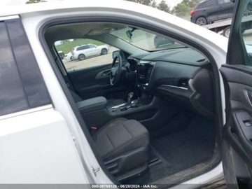 Chevrolet 2021 Chevrolet Traverse 2021r., LS, od ubezpieczalni 3.6 Benzyna 310KM, zdjęcie 7