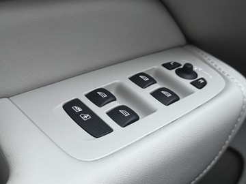 Volvo XC60 II 2024 Volvo XC 60 T8 Plug-In | AWD | Ultra Dark | aut |, zdjęcie 35