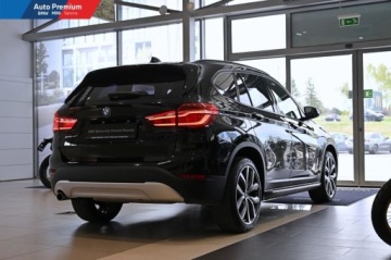 BMW X1 F48 2019 BMW X1 sDrive18iReflektory LEDTempomatKamera Cofania 1.5 Benzyna 140KM, zdjęcie 18