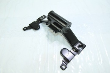 YAMAHA FZ1 1000 S FAZER RN16 06-15 КРЕПЛЕНИЕ