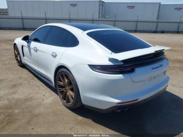 Porsche Panamera II 2019 Porsche Panamera GTS 2019 4.0l 4.0 Benzyna 453KM, zdjęcie 3