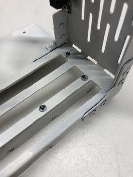 UCHWYT KARTY GRAFICZNEJ GPU LIANLI O11DE1W