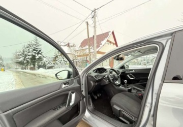 Peugeot 2016 Peugeot 308 Peugeot 308 PureTech 130 Stop amp Start Allure 1.2 Benzyna, zdjęcie 7