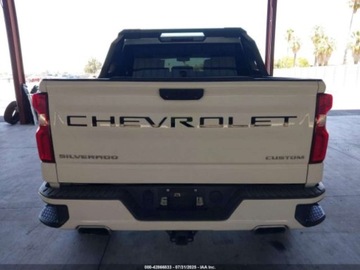 Chevrolet Silverado II 2019 Chevrolet Silverado 1500 Custom 2019 5.3l 5.3 Benzyna 355KM, zdjęcie 3