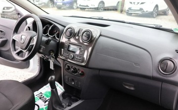 Dacia Sandero II Hatchback 5d Facelifting 1.0 SCe 73KM 2018 Dacia Sandero Gwarancja 12 miesiecy. Benzyna 73KM, zdjęcie 10