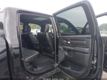  RAM 1500 2023, 5.7L, 4x4, REBEL 5.7 Benzyna 395KM, zdjęcie 7