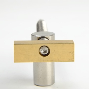 IMAK регулируемое 70 -миллиметровое стальное винтовое давление с закусками Stolarski