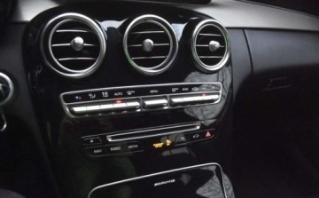 Mercedes Klasa C W205 Kombi 250 211KM 2017 Mercedes-Benz Klasa C Mercedes-Benz Klasa C 2.0 Benzyna 211KM, zdjęcie 15