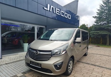 Opel Vivaro B Kombi Extra Long H1 2,9t 1.6 BiTurbo 140KM 2015