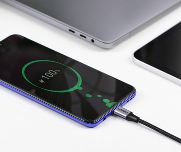 КОРОТКИЙ КАБЕЛЬ ДЛЯ POWERBANK ANDROID PHONE USB C 0,5 м US255 черный угловой
