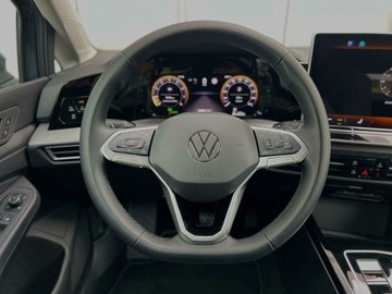 Volkswagen Golf VIII Variant 1.5 eTSI 150KM 2024 Volkswagen Golf 1.5 Benzyna 150KM, zdjęcie 26