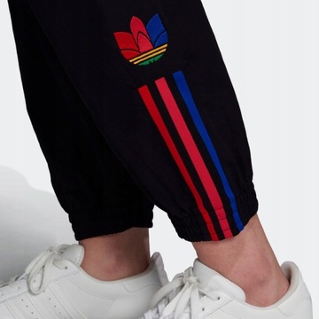 SPODNIE ADIDAS GD2231 SST NYLON TRACK PANTS 36 S