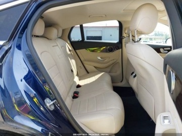 Mercedes GLC C253 2018 Mercedes-Benz GLC 2018 MERCEDES-BENZ GLC 300 COUPE 4MATIC 2.0 Benzyna 241KM, zdjęcie 10