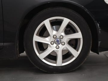 Volvo V70 III Kombi Facelifting 2.0 D4 DRIVE-E 181KM 2015 Volvo V70 D4, 178 KM, Automat, Skóra, Navi, Xenon, zdjęcie 14