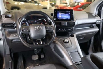 Toyota 2020 Toyota Proace City Verso City Verso 1.5 D-4D Family Aut. 1.5 Diesel 130KM, zdjęcie 18