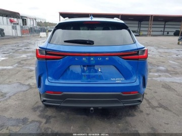 Lexus NX II 2022 Lexus NX 450H Luxury, 2,5L R4 309KM, 4x4, od ubezpieczalni 2.5 Hybryda, zdjęcie 8