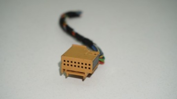 AUDI VOLKSWAGEN штекерный кубик 1K0972928A