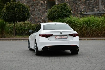 Alfa Romeo Giulia II 2018 Alfa Romeo Giulia 2.2d Manual 2018r. jak NOWA 31tk, zdjęcie 19