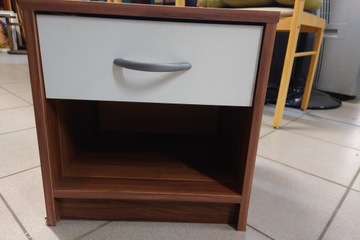 Прикроватные тумбочки дизайн Накастлик