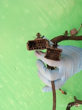 Установка жгута подкрылка Opel Insignia B 39118403