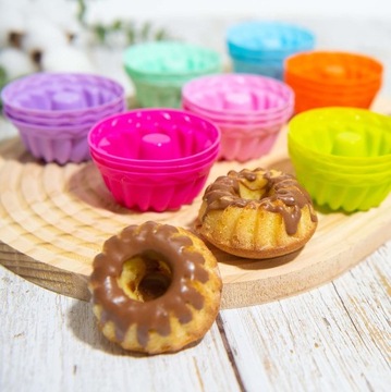 FOREMKI SILIKONOWE DO MUFFINEK BABECZEK FORMA DO PIECZENIA ZESTAW 12 szt