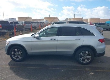 Mercedes GLC C253 2021 Mercedes-Benz GLC 2021, 2.0L, od ubezpieczalni 2.0 Benzyna 255KM, zdjęcie 1