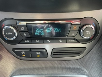 Ford Tourneo Connect II Standard 1.6 Duratorq TDCi 115KM 2014 Ford Tourneo Connect Niepełnosprawnych inwalida, zdjęcie 20