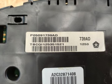 CHRYSLER 300C II PŘÍSTROJOVÁ DESKA BUDÍKY