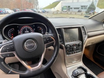 Jeep Grand Cherokee IV Terenowy Facelifting 3.6 V6 286KM 2014 Jeep Grand Cherokee 3.6 benzyna 285KM 2014r, zdjęcie 9
