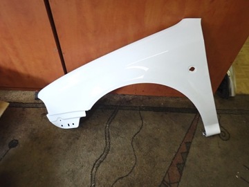 КРЫЛО ПЕРЕДНЕЕ ЛЕВОЕ SKODA OCTAVIA I 1026