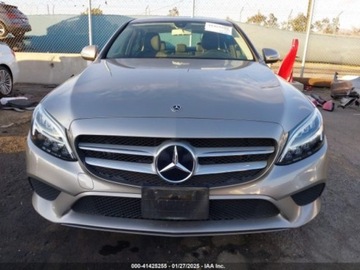 Mercedes Klasa C W205 2019 Mercedes-Benz Klasa C 2019r., c300, od ubezpieczalni 2.0 Benzyna 255KM, zdjęcie 1