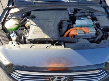 Hyundai IONIQ 2018 Hyundai IONIQ Plug-In Hybrid Limited 2018 1.6 Hybryda 139KM, zdjęcie 6