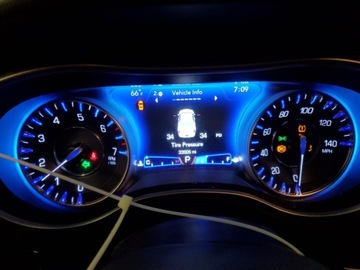 Chrysler 300C II 2021 Chrysler 300 Touring 2021 3.6l 3.6 Benzyna 292KM, zdjęcie 9