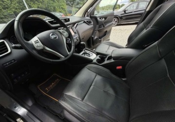 Nissan Qashqai II Crossover 1.6 dCi 130KM 2015 Nissan Qashqai LIFT1.6 skora NAVI kamera PANORAMA zarejestrowany BEZWYPAD, zdjęcie 9