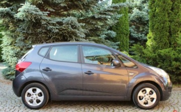 Kia Venga Mikrovan 1.4 DOHC CVVT 90KM 2012 Kia Venga Kia Venga Benzyna Zadbany Egzemplarz 1.4 Benzyna 90KM, zdjęcie 5