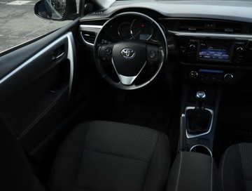 Toyota Corolla XI Sedan 1.6 Valvematic 132KM 2015 Toyota Corolla 1.6 Valvematic, Salon Polska, zdjęcie 6